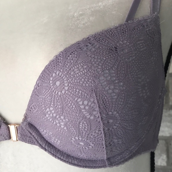 VICTORIAS SECRET very sexy lace push up bra sz 32C - Picture 3 of 8